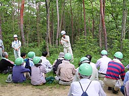 森林ボランティア講座の様子2